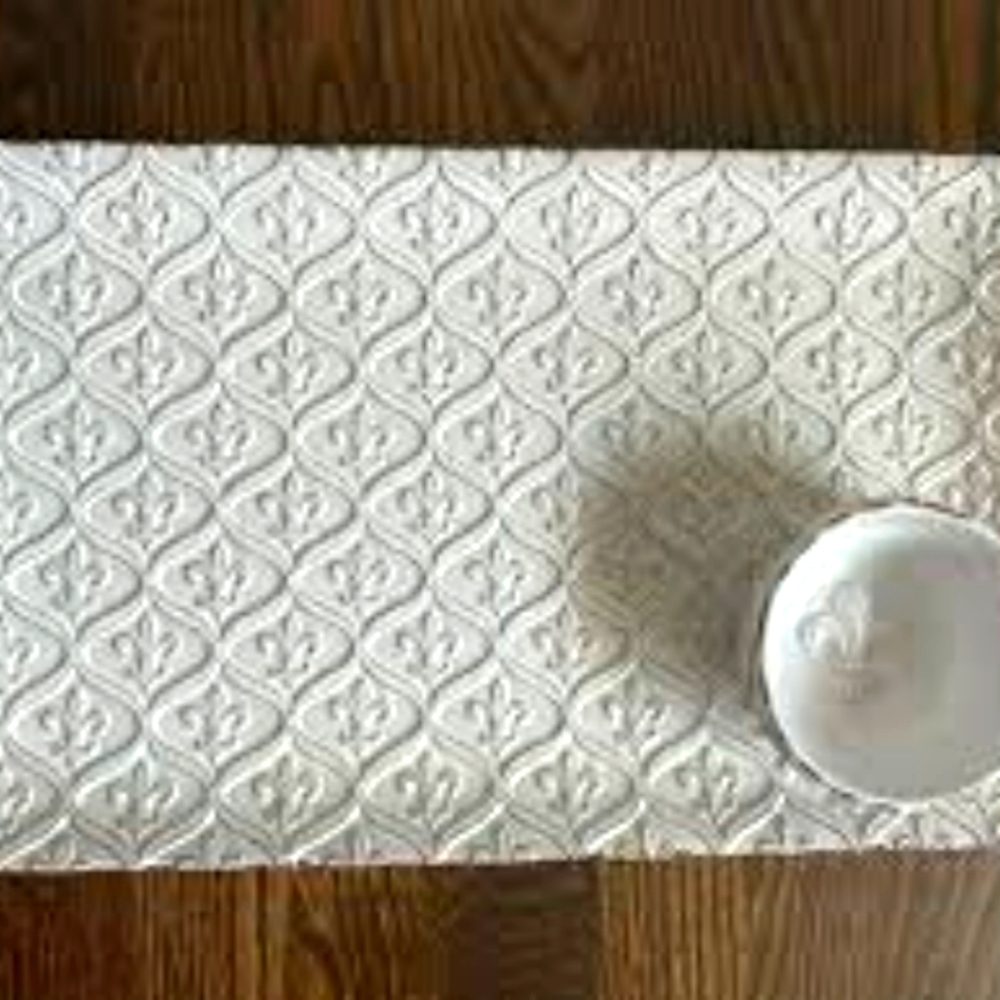 ISO MUD PIE MERCI FLEUR DE LIS PLATTER, TRAY, ETC